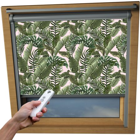 Tropical Leaves Pink Blackout