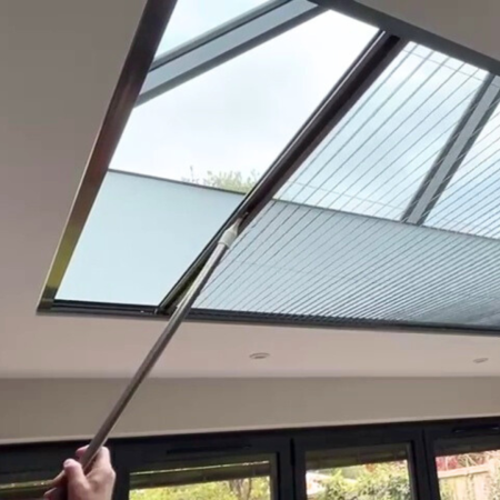 Manual Fly Screen Roof Blind 🪰