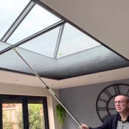 Manual Fly Screen Roof Blind 🪰
