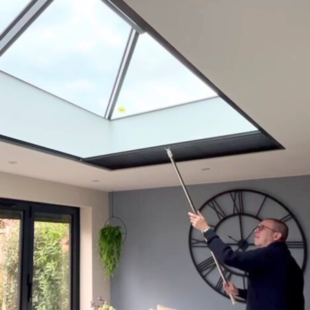 Manual Fly Screen Roof Blind 🪰